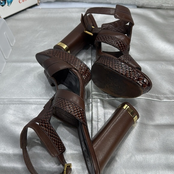 (B) Tory Burch Women's Pumps
8.5 M Brown Snakeskin
Platform Heels - Picture 15 of 15